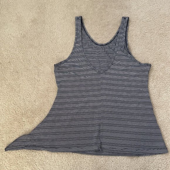 Athleta Tank Top Womens Small Blue White Side Tie Low Back Loose Fit Stripes Dot - Picture 11 of 11